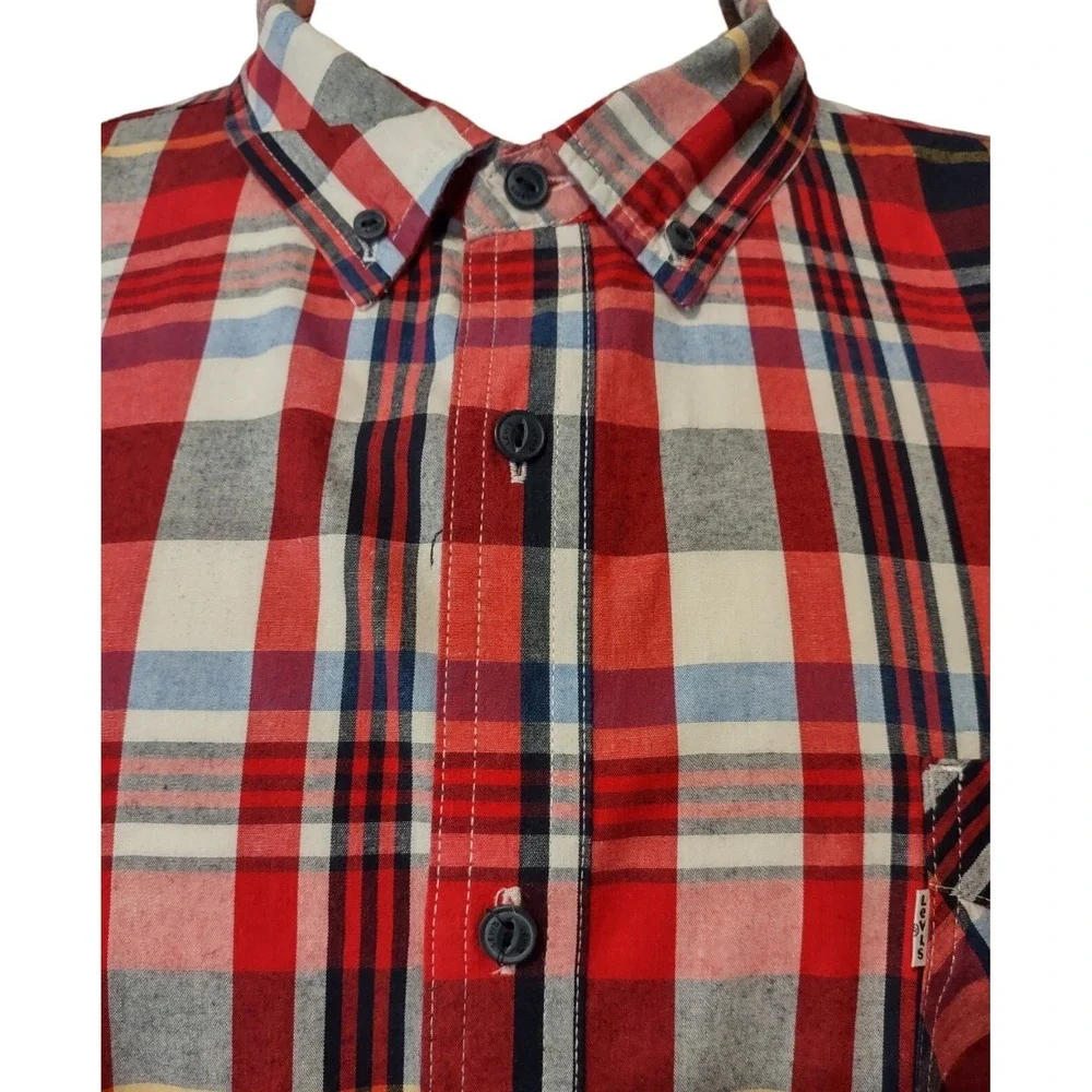 Levi's Shirt XXL Men's Plaid Red Multi Color Long Sleeve Button Down Cabin Core‎